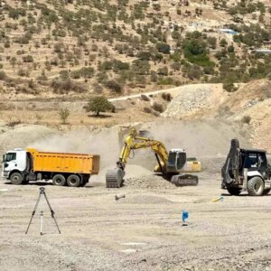 Mardin’de İki Yeni Futbol Sahası Yapımına Başlandı