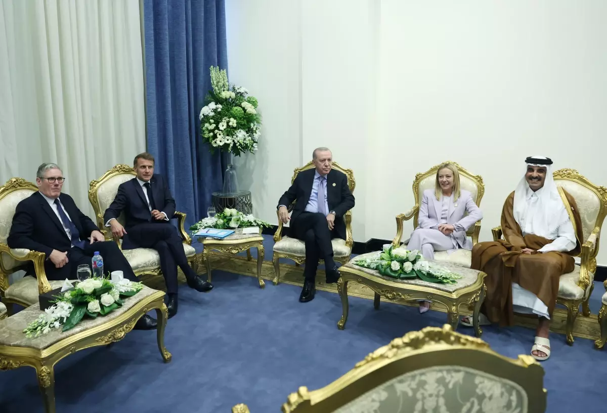 cumhurbaskani erdogan baris icin sarm el seyh zirvesi kapsaminda liderlerle gorustu 8ysgwxFn.jpg