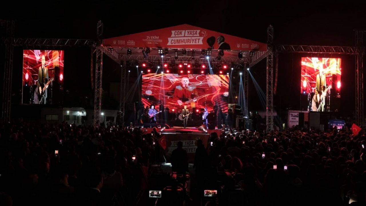 istanbulda 29 ekim gecesi cumhuriyet bayramina ozel konserler 6g1nPHUP.jpg