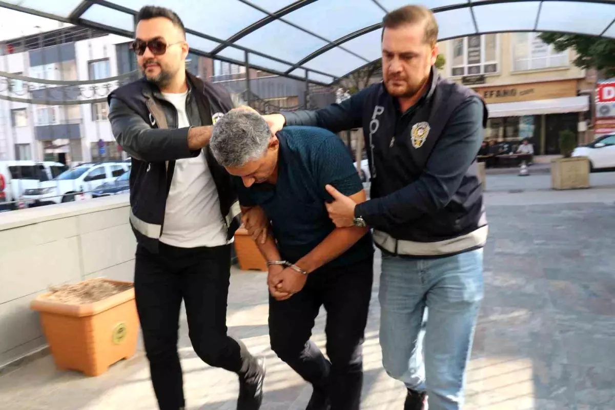 markette oglunu tekmeleyen babanin ifadesi ortaya cikti 263pdcpE.jpg