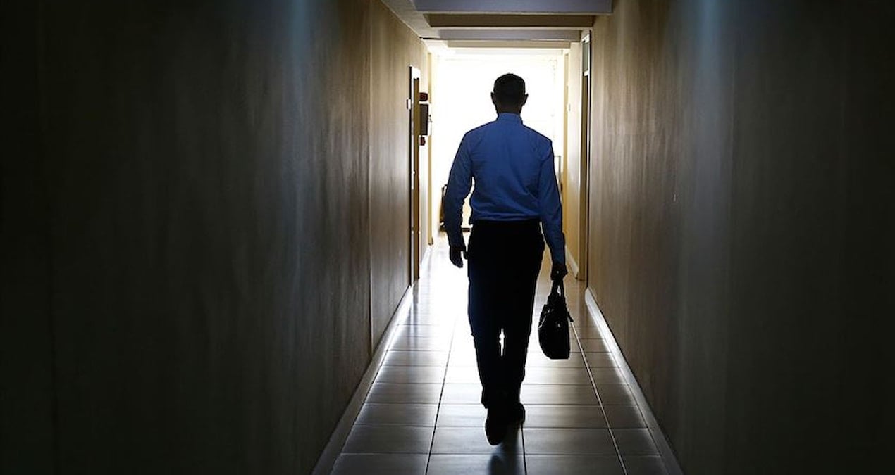 isci kiyimina bir yenisi daha eklendi 2 bin 700 kisinin isine tek kalemde son verecekler IA3JxN4W.jpg