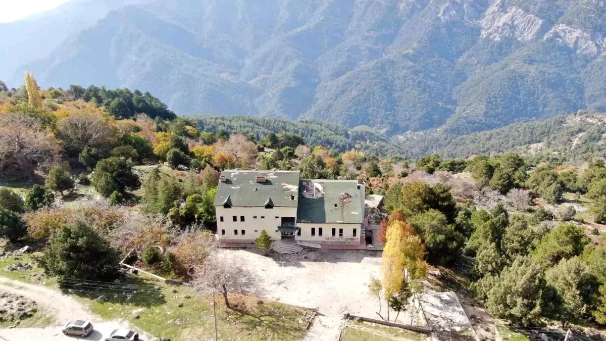 pasa yaylasi oteli terkedildi 9PQiTG8N.jpg