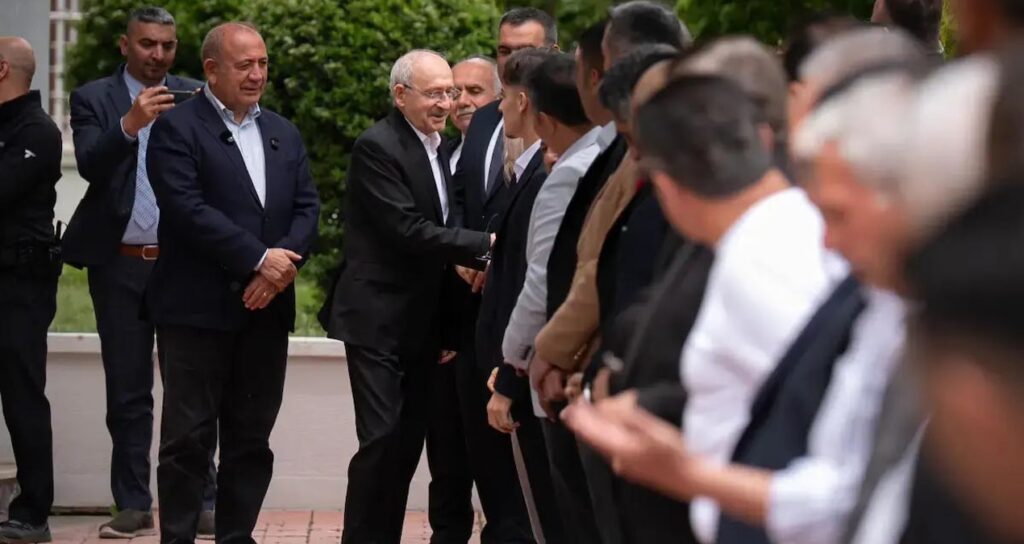 Gürsel Tekin’in konvoy şovundan Kılıçdaroğlu’nun haberi yokmuş
